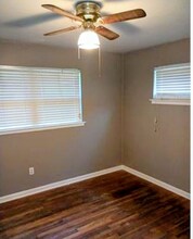 1817 Wisteria Dr in Jackson, MS - Foto de edificio - Building Photo