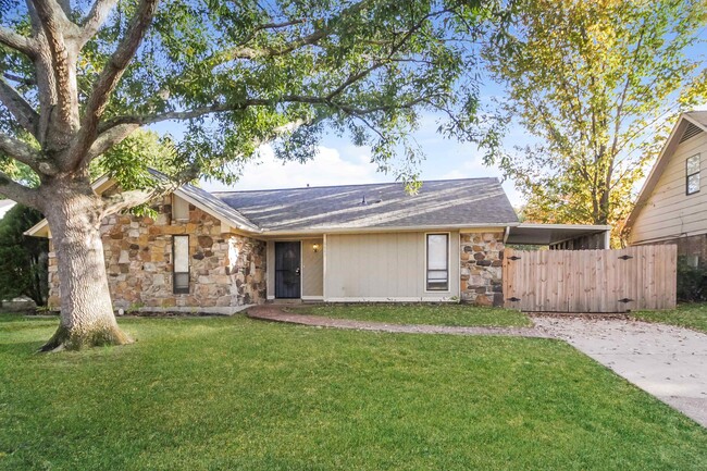 property at 6885 Silver Hill Ln
