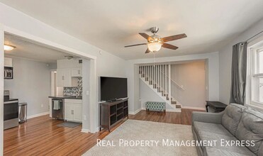 4 Bedroom 2 Bathroom Home in Sioux Falls, Unit 314 in Sioux Falls, SD - Foto de edificio - Building Photo