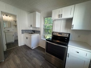 16 Spaulding St in Norwich, CT - Building Photo - Building Photo