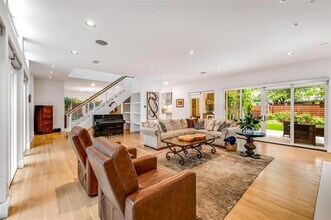 5624 Melshire Dr in Dallas, TX - Building Photo - Building Photo