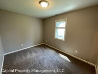 2902 Marguerite Dr photo'