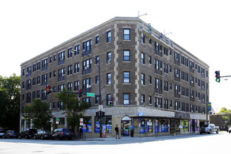 6753-6761 N Clark St in Chicago, IL - Building Photo - Primary Photo