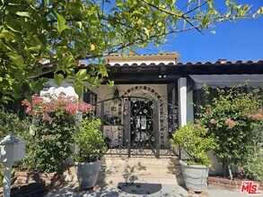 424 N Arden Blvd in Los Angeles, CA - Building Photo - Building Photo