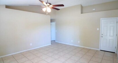 5608 Indialantic Dr in Orlando, FL - Building Photo - Building Photo