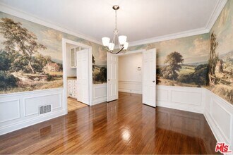 214 S Spalding Dr in Beverly Hills, CA - Building Photo - Building Photo