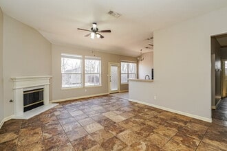 3821 Willowick Cir in Denton, TX - Building Photo - Building Photo