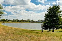 Towne Lake Apartments photo'