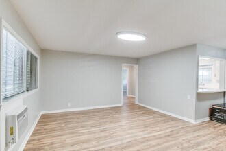 201 W Saunders St in League City, TX - Building Photo - Building Photo