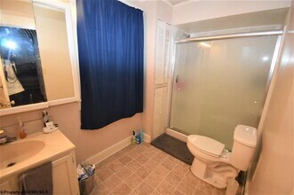 428 Brockway Ave in Morgantown, WV - Building Photo - Building Photo