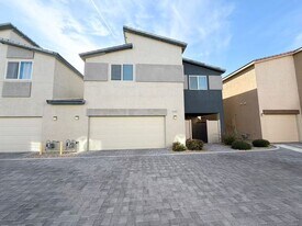 4480 Sapphire Moon Ave in North Las Vegas, NV - Building Photo