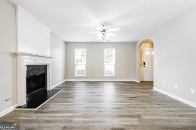 3711 Plantation Mill Dr in Buford, GA - Building Photo - Building Photo