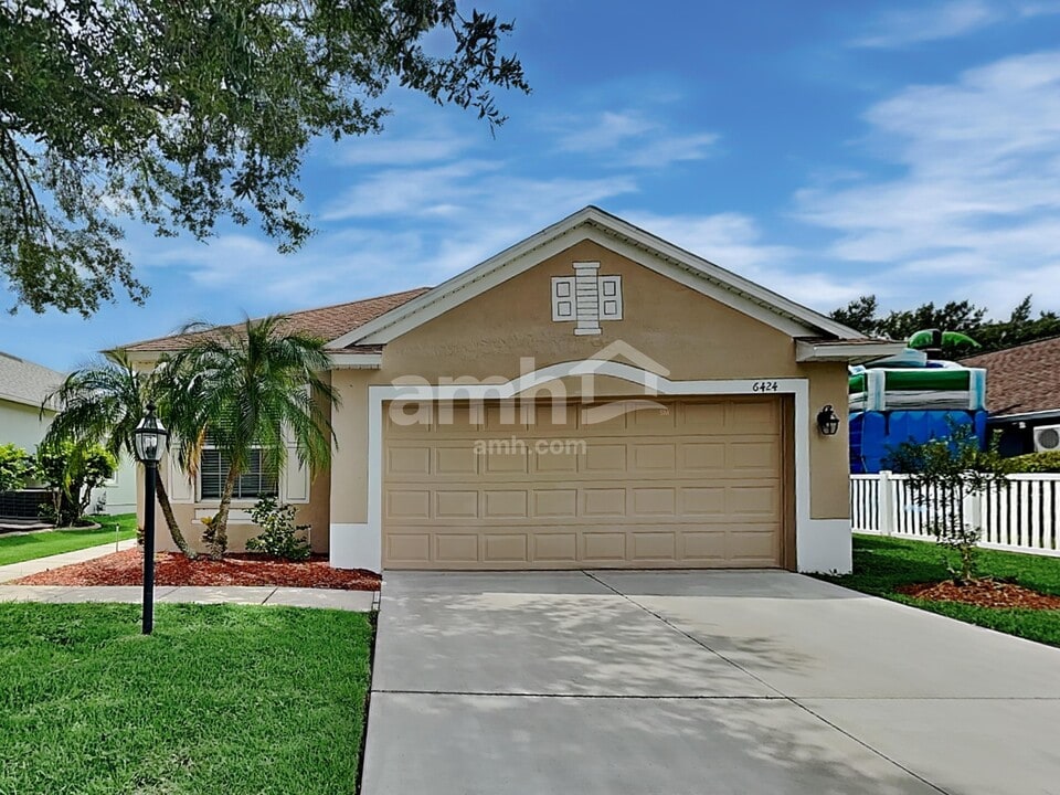 6424 Orchard Oriole Ln in Bradenton, FL - Building Photo
