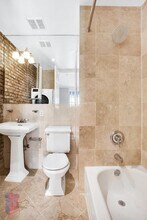 44 Avenue B in New York, NY - Building Photo - Building Photo