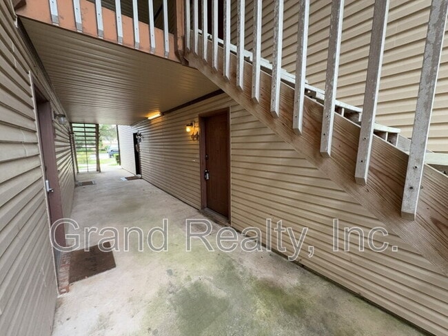 property at 2300 W Michigan Ave