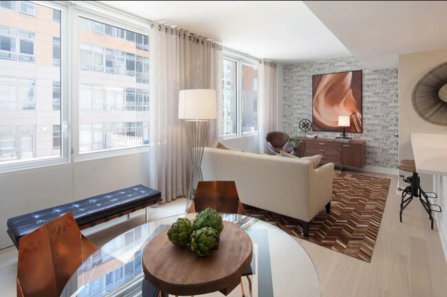 2-14 50th Ave-Unit -8 in Queens, NY - Building Photo - Building Photo