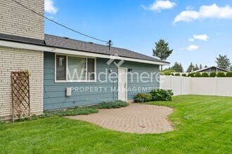 14920 E 14th Ave in Spokane Valley, WA - Building Photo - Building Photo