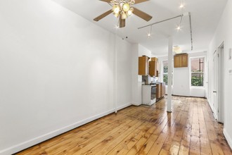 1306 8th Ave in Brooklyn, NY - Building Photo - Interior Photo