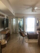 33 Ocean Ave, Unit 409 in Palm Beach Shores, FL - Building Photo - Building Photo
