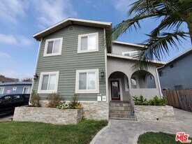 2227 Hauser Blvd in Los Angeles, CA - Building Photo