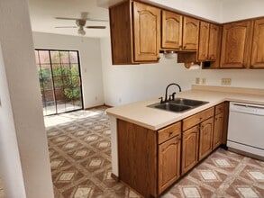 1623 S Main St in Roswell, NM - Building Photo - Building Photo