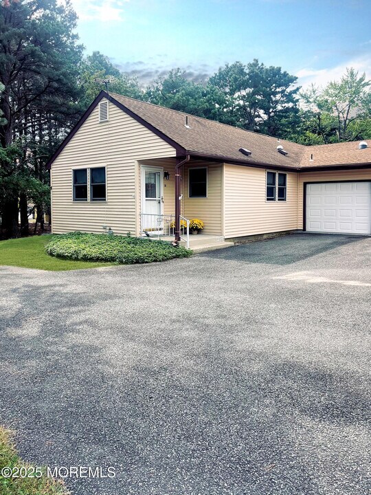 3D Quincy Dr in Manchester Township, NJ - Building Photo