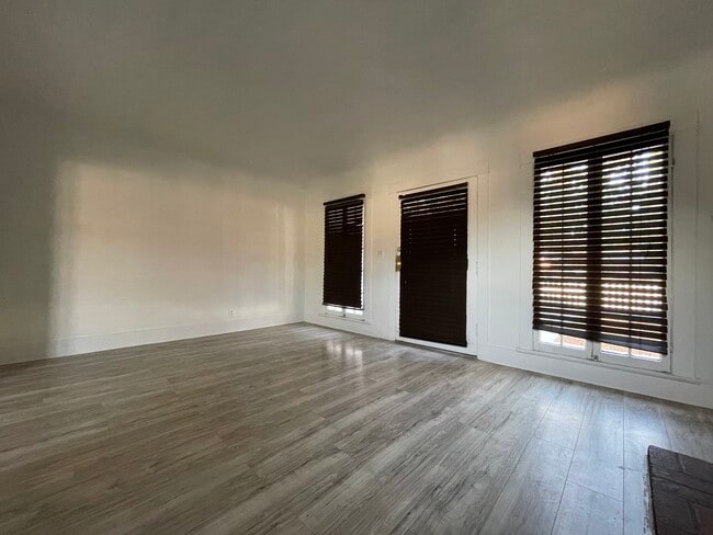 property at 3346 La Clede Ave