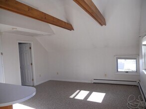 29 Fletcher St-Unit -5 in Ayer, MA - Building Photo - Building Photo