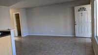 1641 Pentecost Way, Unit #5 in San Diego, CA - Building Photo - Building Photo