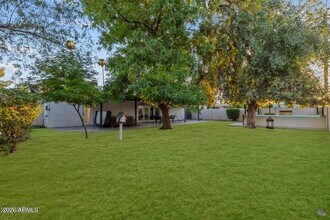 3938 E Cheery Lynn Rd in Phoenix, AZ - Foto de edificio - Building Photo
