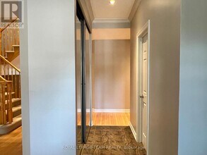 129 Tapestry Dr in Ottawa, ON - Building Photo - Building Photo