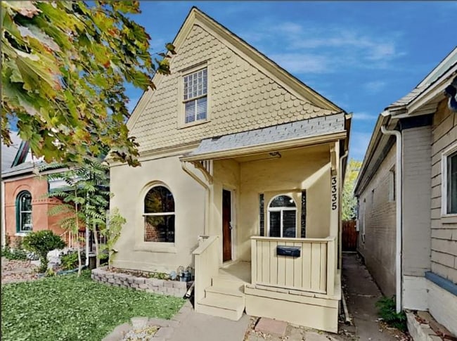 property at 3335 W 32nd Ave