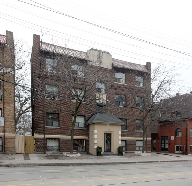 2449 Queen St E in Toronto, ON - Building Photo