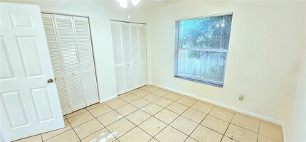 2311 Coolidge St, Unit B in Hollywood, FL - Foto de edificio - Building Photo