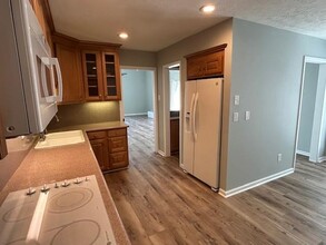 8 Tiffany Square in Sugar Land, TX - Building Photo - Building Photo