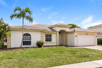 103 Cocoplum Cir in Royal Palm Beach, FL - Building Photo - Building Photo