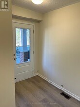 3 Kingbird Cmn in Cambridge, ON - Building Photo - Building Photo