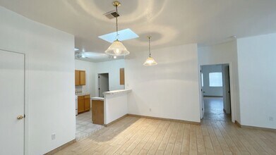 235 Glenridge Park Ln NE in Albuquerque, NM - Building Photo - Building Photo