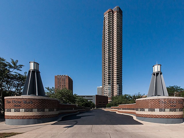 property at 3660 N Lake Shore Dr