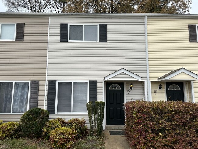 property at 162 Delmar Ln
