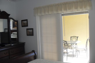 93-97 Brevard Ave in Cocoa, FL - Building Photo - Interior Photo