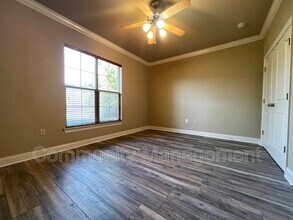 4848 Windsor Village Dr in Baton Rouge, LA - Building Photo - Building Photo
