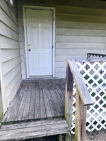 106 S High St in Port Matilda, PA - Building Photo