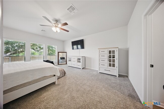 property at 711 Saddlehorn Dr