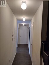 300 Alex Gardner Cir in Aurora, ON - Building Photo - Building Photo