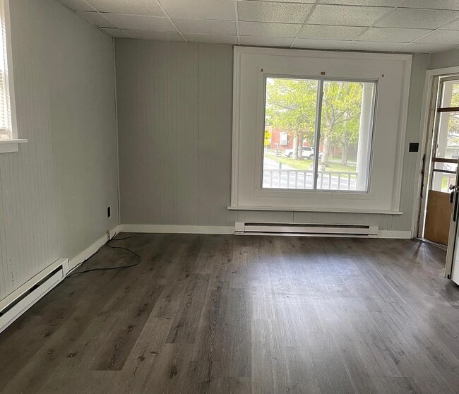 627 Main St in Tobyhanna, PA - Building Photo - Building Photo