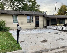 8227 Garland St in Houston, TX - Building Photo - Building Photo