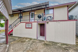 6106 Werner St in Houston, TX - Building Photo - Building Photo