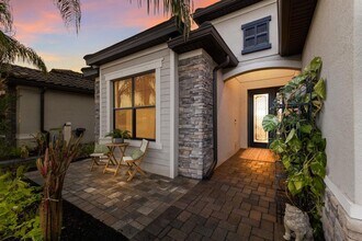 706 Acacia Ct in Bradenton, FL - Building Photo - Building Photo