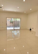 8244 NW 107th Path in Doral, FL - Building Photo - Building Photo